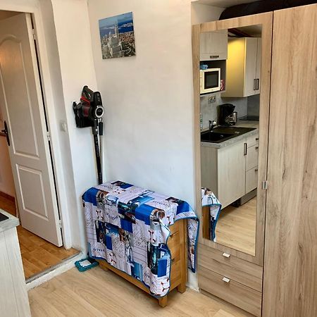 T2 Equipe Au Calme + Terrasse A 1 Km De La Mer Marseille Exteriér fotografie