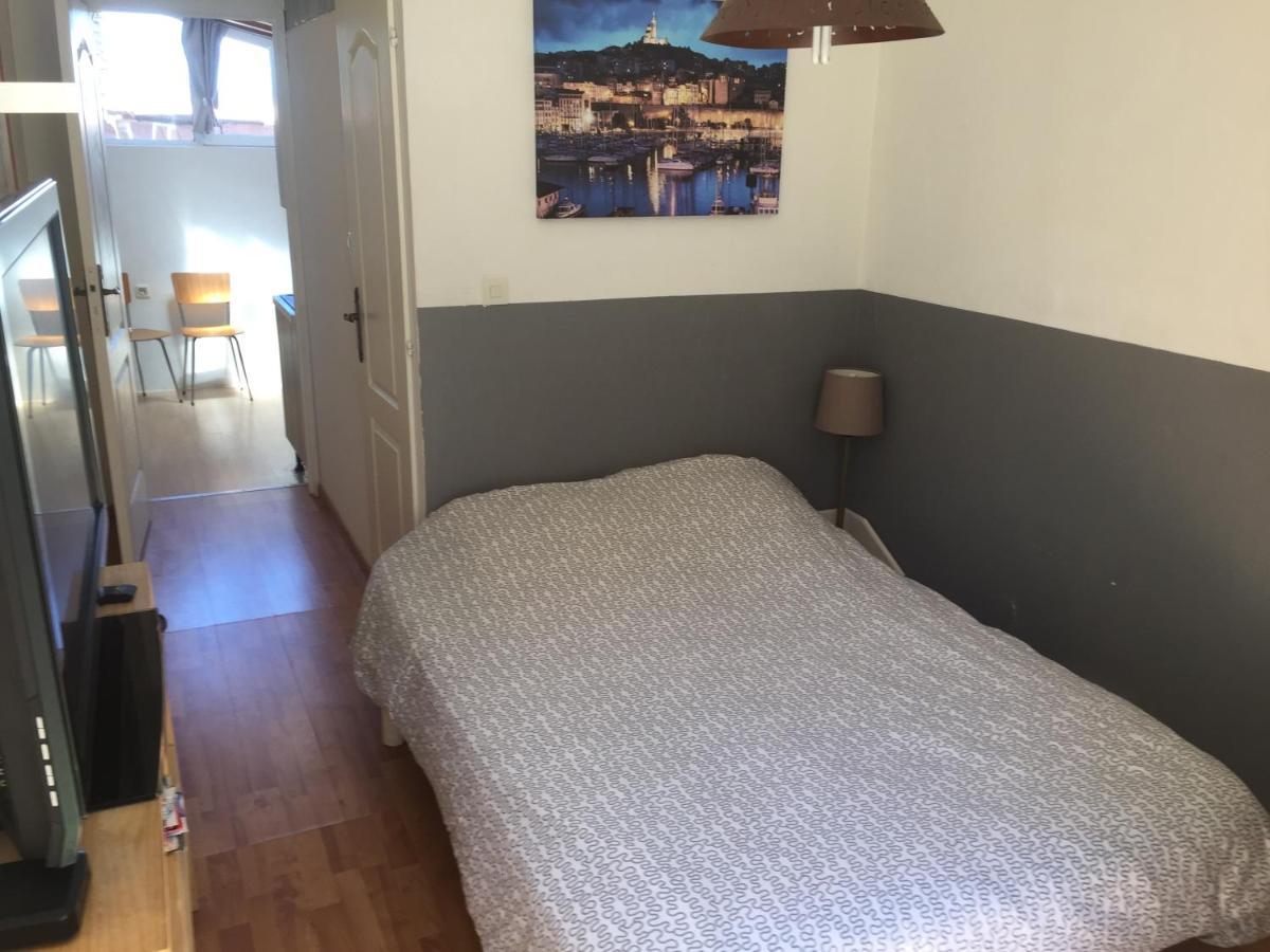 T2 Equipe Au Calme + Terrasse A 1 Km De La Mer Marseille Exteriér fotografie
