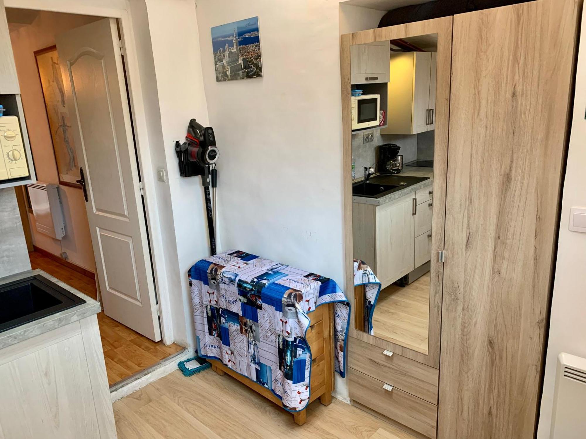 T2 Equipe Au Calme + Terrasse A 1 Km De La Mer Marseille Exteriér fotografie